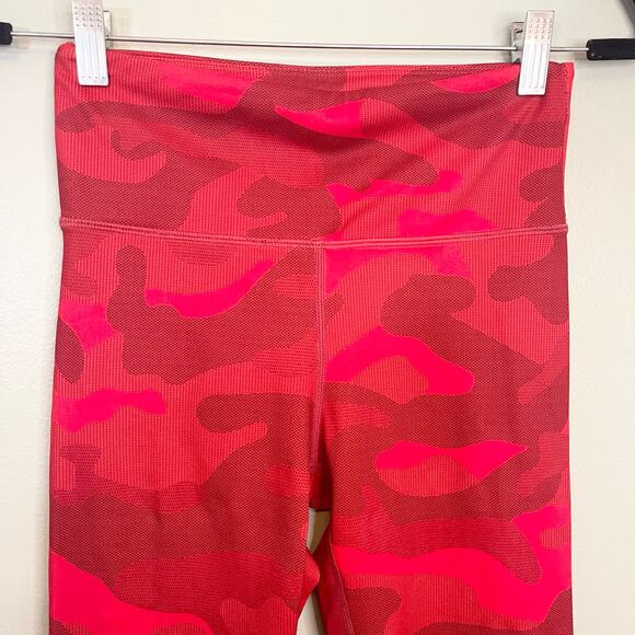 Lilybod Red Camo Athletic Workout Leggings Size S - Picture 4 of 9